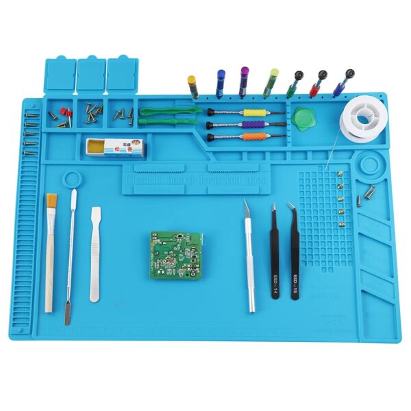 450*300mm Silicone Soldering Mat, 500 °C Heat Resistant Work Repair Mat, Multi-purpose Magnetic Electronics Soldering Mat for Soldering Guns Hot Guns